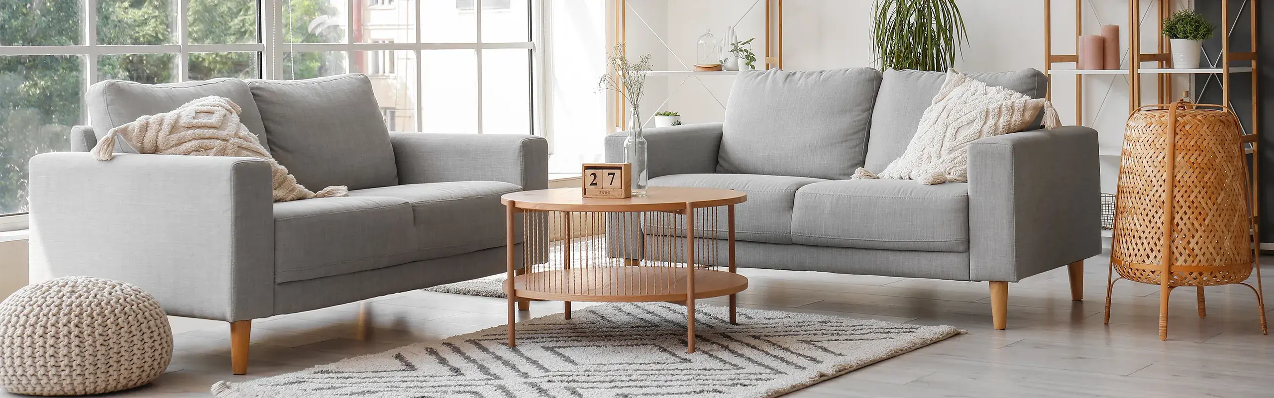 10 Rekomendasi Sofa Ruang Tamu 2025: Modern & Minimalis